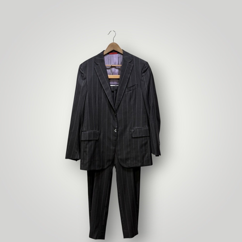 Isaia Napoli Men Charcoal Grey Pinstripe Timeless 140s Wool Suit IT 52 US 42 8R‎